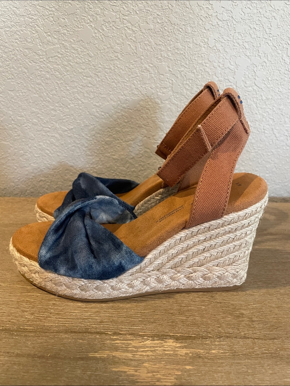 TOMS Women's Marisela Wedge Sandals